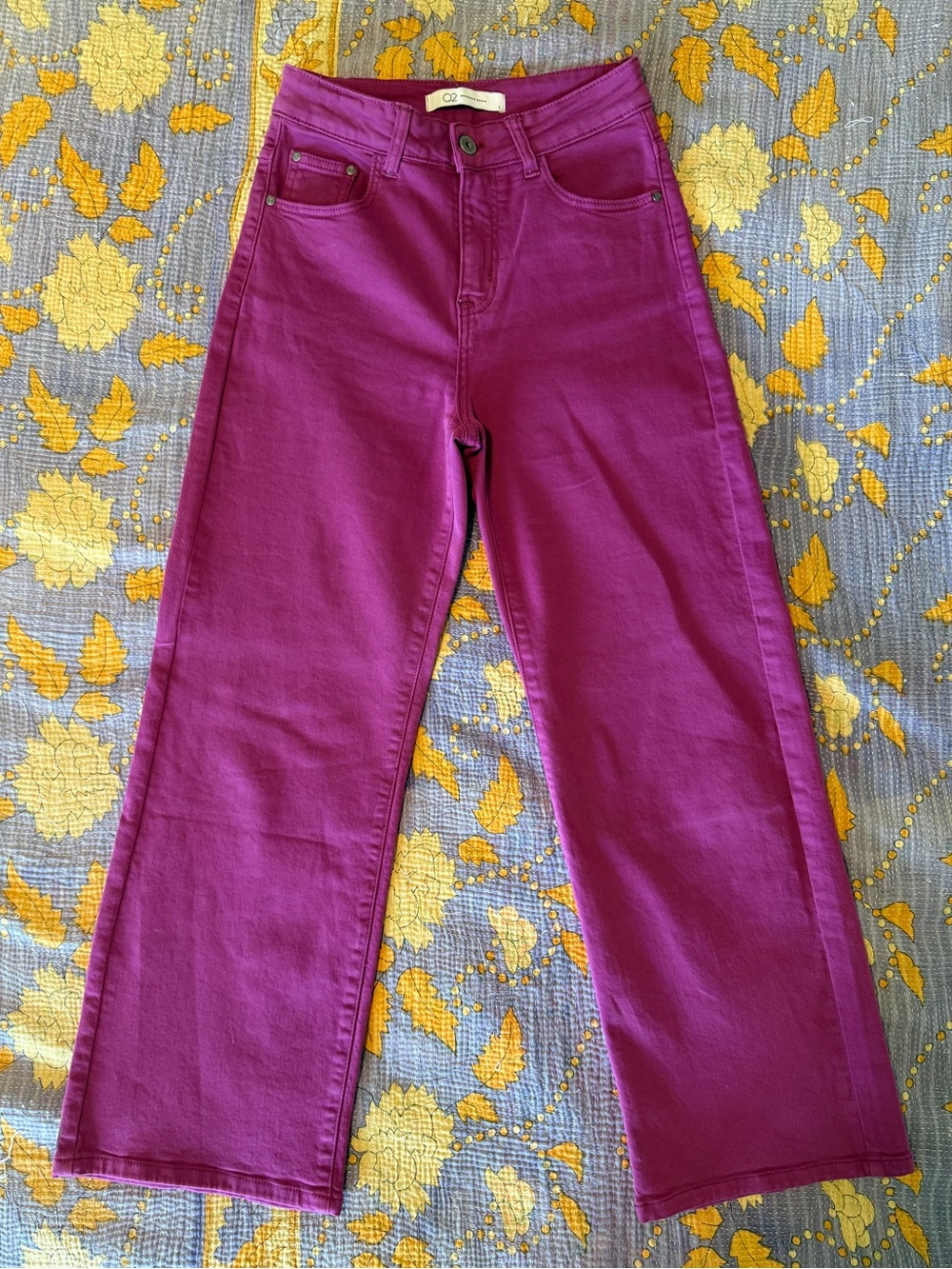 Q2 Premium Denim Magenta wide leg jeans Size S/40